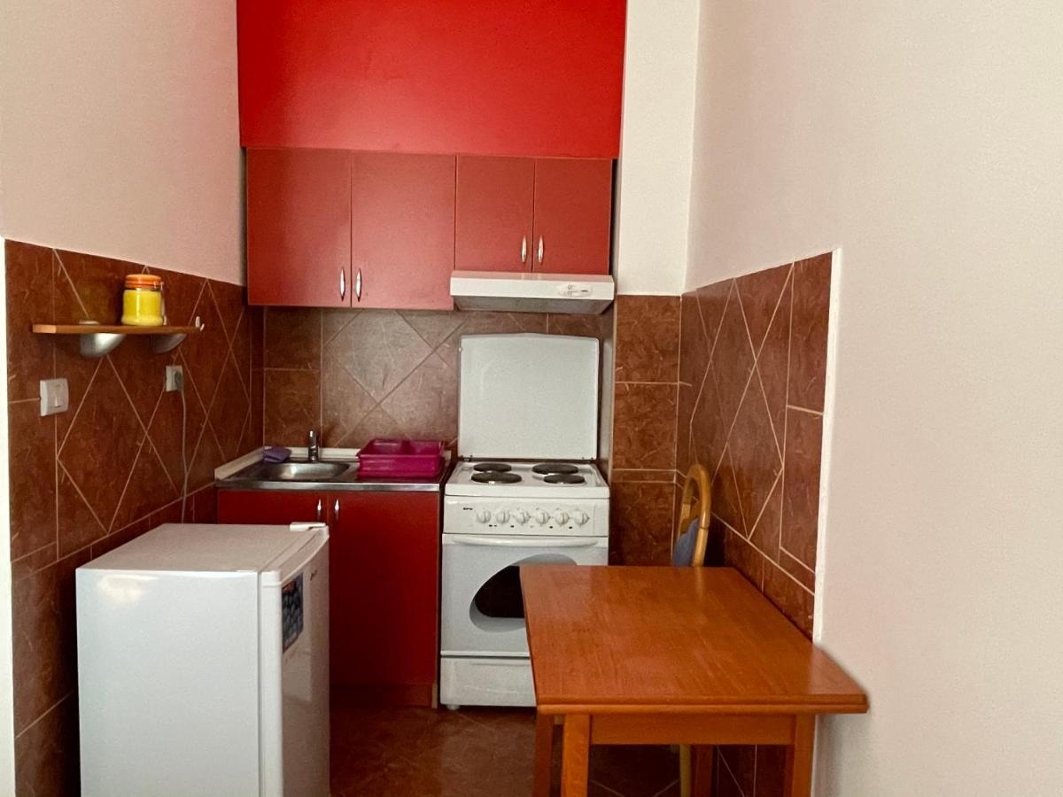 Apartments Zevs Budva Kültér fotó
